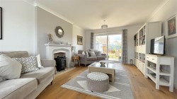 Images for Meadow Way, Mepal, Ely