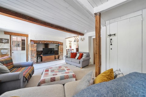 Click the photo for more details of Bournemouth Road, Charlton Marshall, Blandford Forum