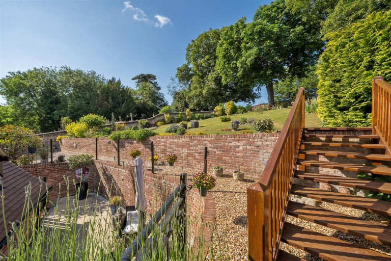 Images for Manor Farm Close, Pimperne, Blandford Forum