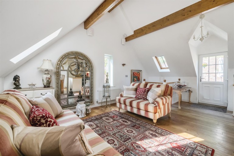 Images for Manor Farm Close, Pimperne, Blandford Forum