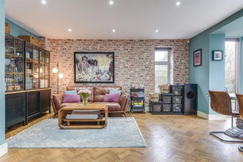 Click the photo for more details of Gillon Way, Radwinter, Saffron Walden