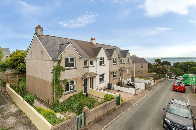 Click the photo for more details of Trelawney Avenue, St Ives
