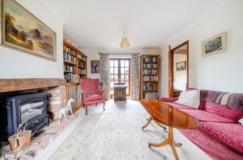 Click the photo for more details of Churchill Road, Welton, NN11