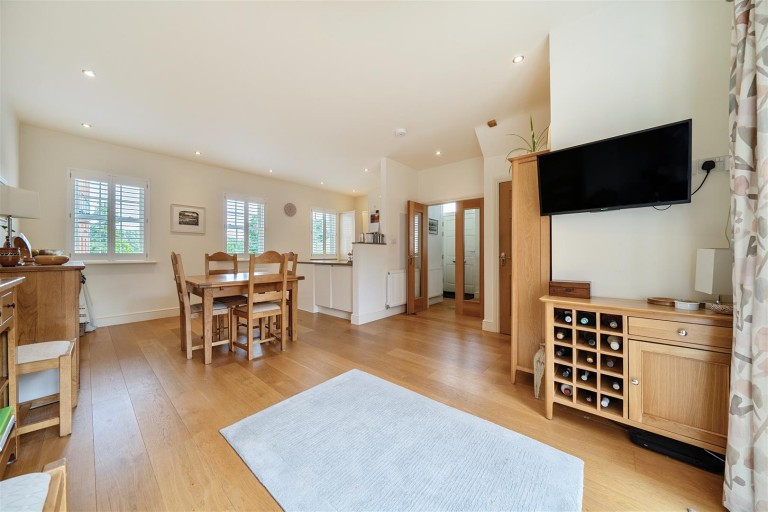 Images for Moat Lane, Towcester, NN12