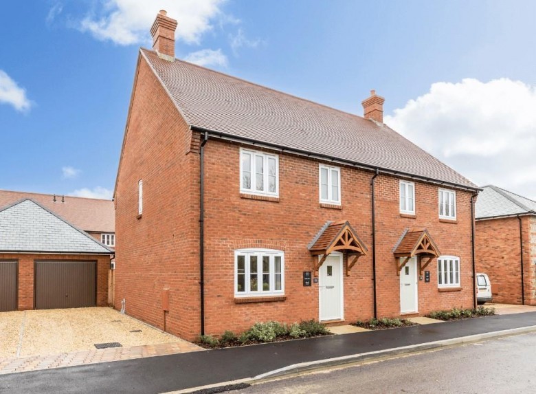 Click the photo for more details of Three Lanes Way, Puddletown