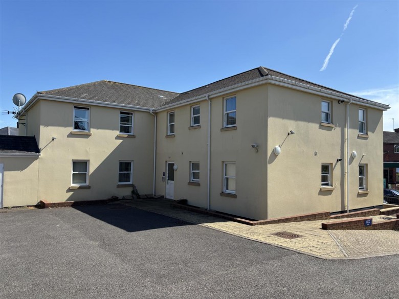 Click the photo for more details of Exeter