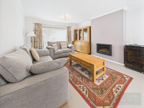Click the photo for more details of Newhaven Road, Evington, Leicester