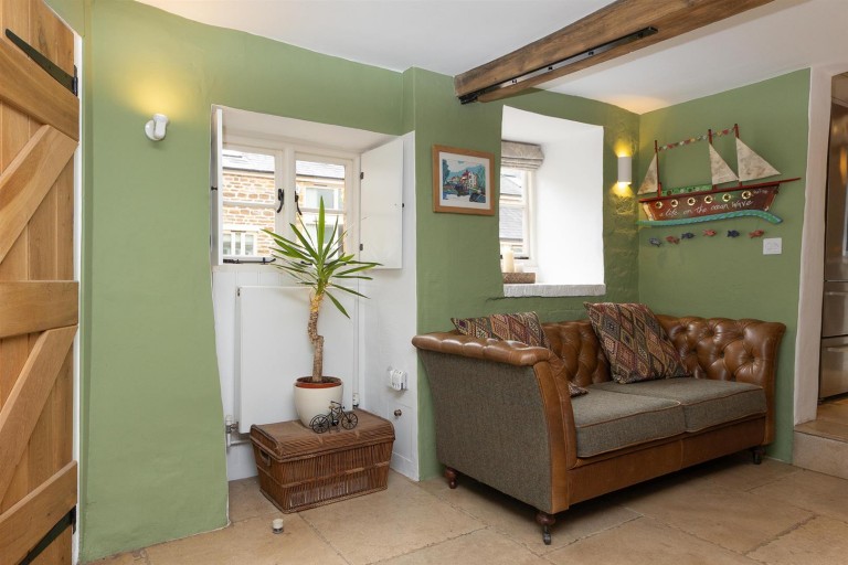 Images for Main Road, Crick, Northampton