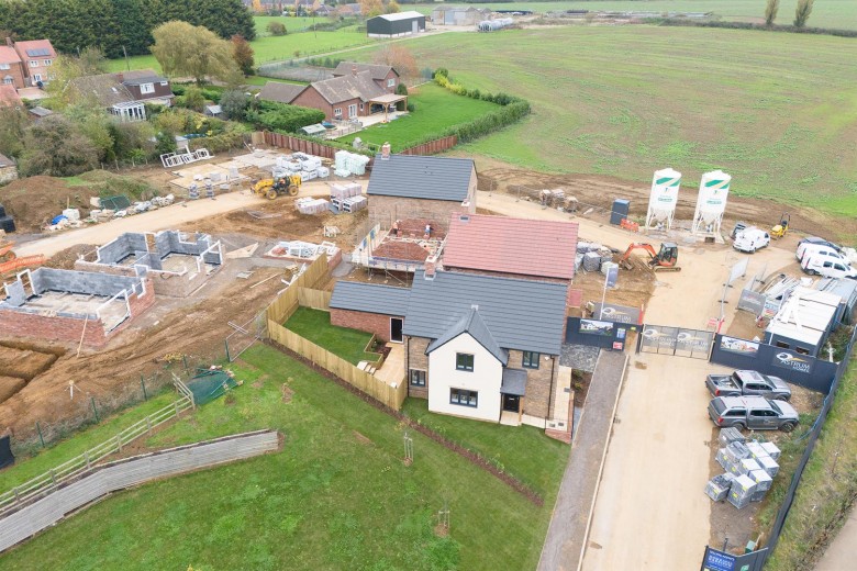 Click the photo for more details of Meadow View Gardens, Long Buckby, NN11
