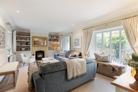 Click the photo for more details of Hazleton, Cheltenham