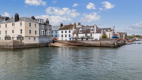 Click the photo for more details of Lower Ferry Slip, Dartmouth