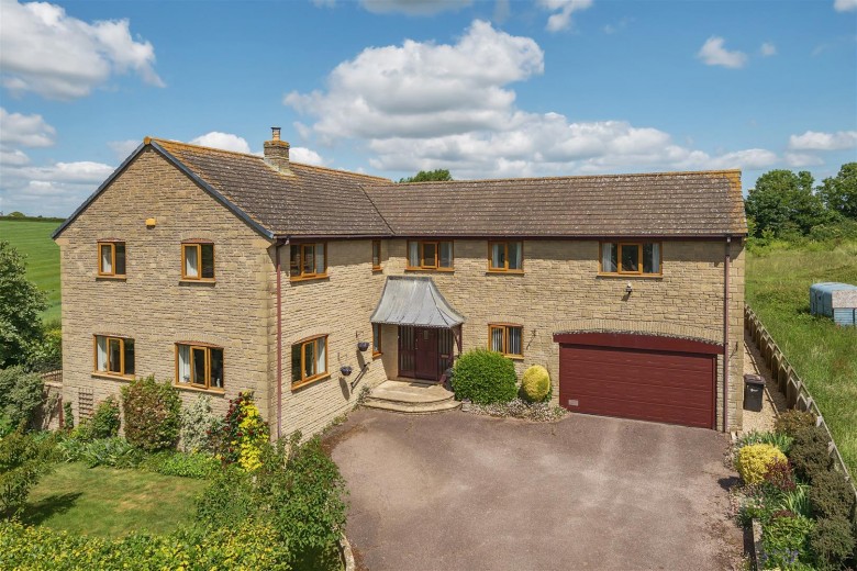 Click the photo for more details of Shipton Gorge, Bridport