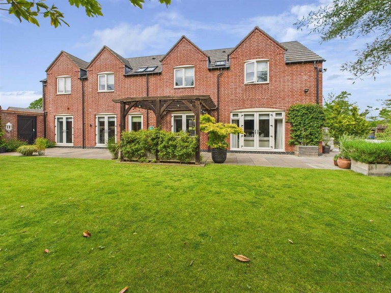 Images for Avocet House, Briar Rose Close, North Kilworth, Lutterworth