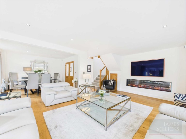 Images for Avocet House, Briar Rose Close, North Kilworth, Lutterworth