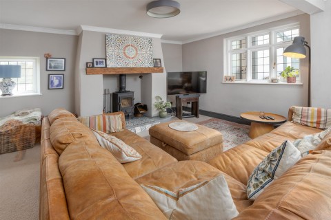 Click the photo for more details of High Street, Guilsborough, Northampton, NN6
