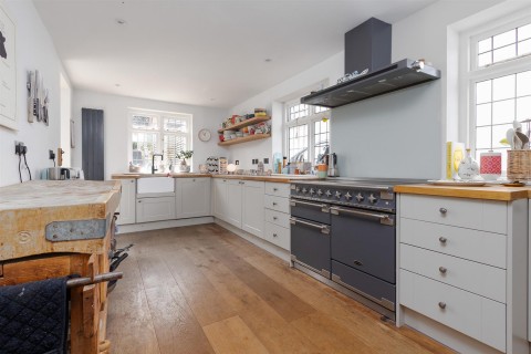 Click the photo for more details of High Street, Guilsborough, Northampton, NN6