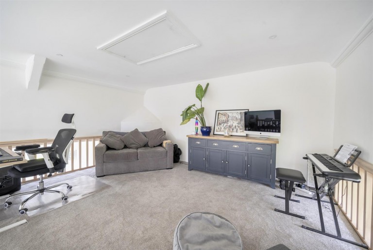 Images for Alverdiscott, Barnstaple