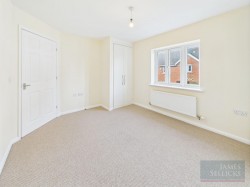 Images for 2 bedroom FREEHOLD apartment WITH GARAGE - Shipton Road, Hamilton, Leicester