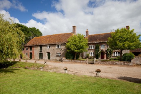 Click the photo for more details of Peggs Farm, Farrington, Blandford