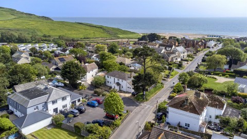 Click the photo for more details of Hensleigh House, Lower Sea Lane