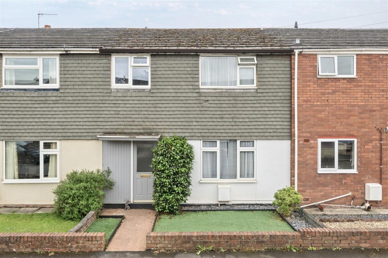 Click the photo for more details of Narrow Lane, Tiverton