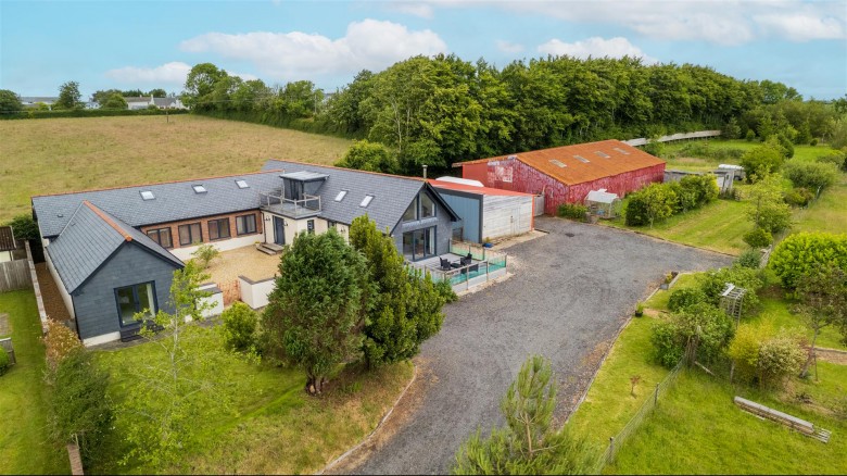 Click the photo for more details of Stibb Cross, Torrington