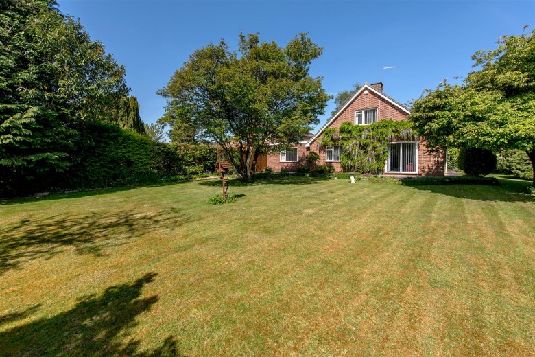 Click the photo for more details of Lawn Road, Taunton
