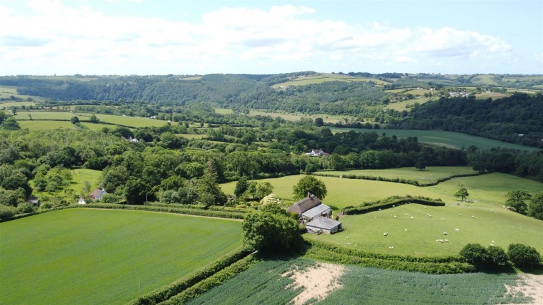 Click the photo for more details of Taw Valley