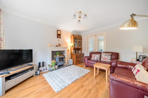 Click the photo for more details of Cappenham Close, Towcester, NN12