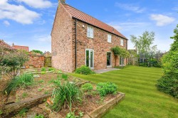 Images for Old Rectory Gardens, Sturton By Stow