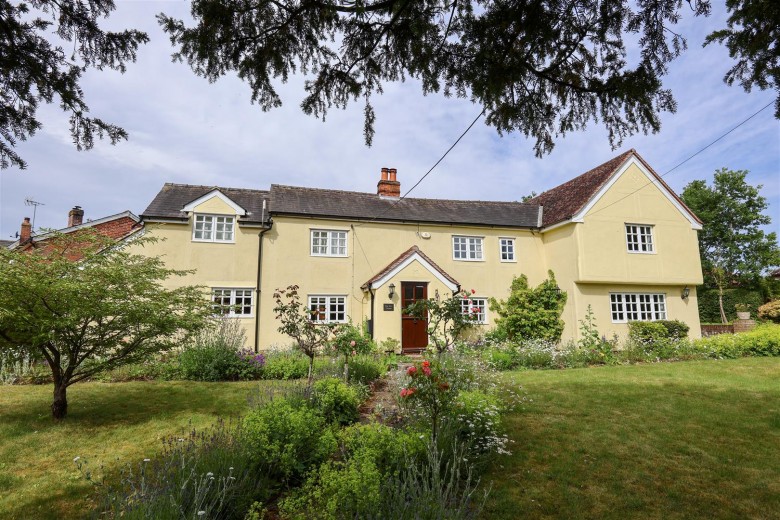 Click the photo for more details of Church End, Ashdon, Saffron Walden