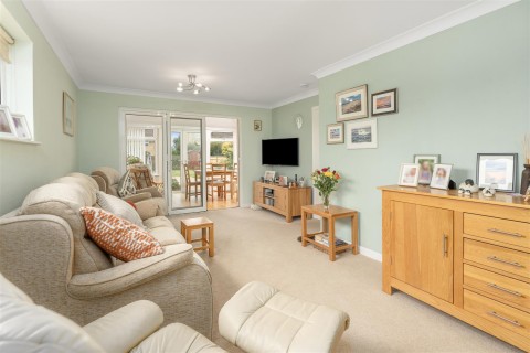 Click the photo for more details of Deers Close, Bodicote, Banbury