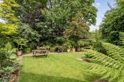 Images for Spring Lane, Flore, NN7