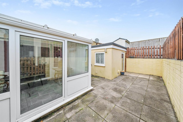 Images for Broadmead, Callington