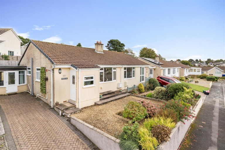 Images for Broadmead, Callington