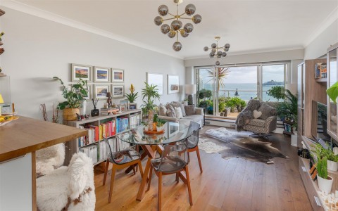 Click the photo for more details of Cowes, Isle of Wight