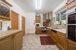 Images for Baker Street, Gayton, NN7