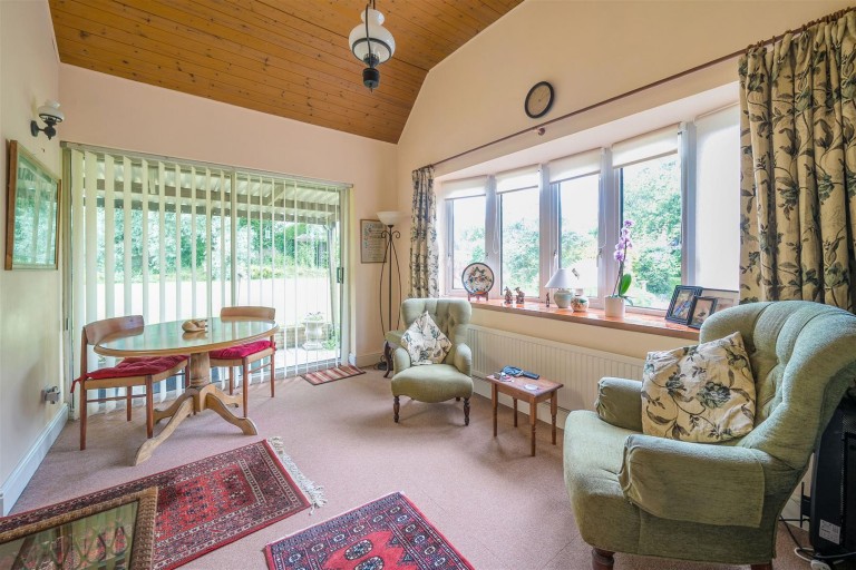 Images for Baker Street, Gayton, NN7