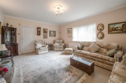 Images for Baker Street, Gayton, NN7