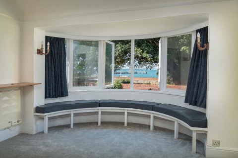 Click the photo for more details of High Street, Yarmouth