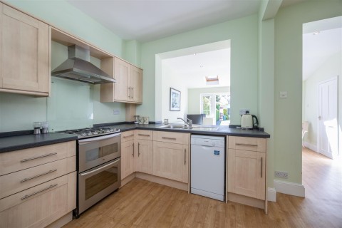 Click the photo for more details of Victoria Road, Yarmouth