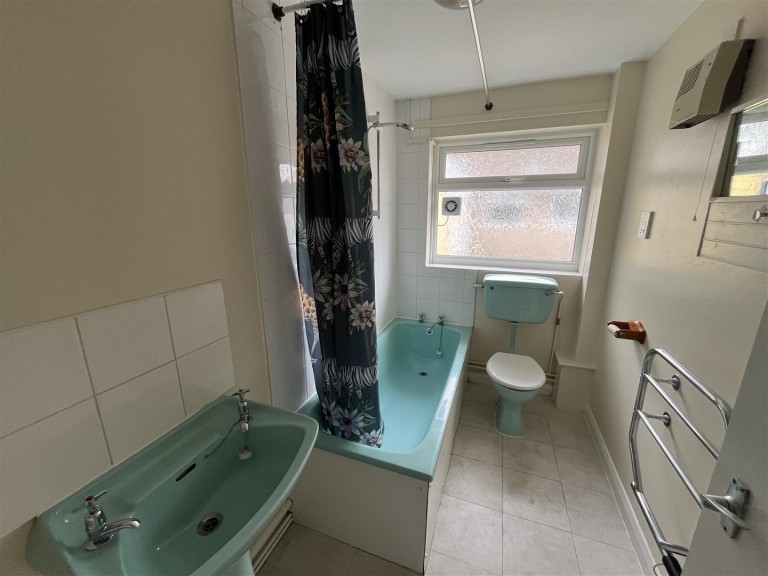 Images for Coneygar Close, Bridport, Dorset