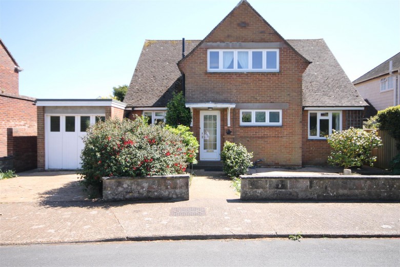 Click the photo for more details of Yarmouth, PO41 0PA