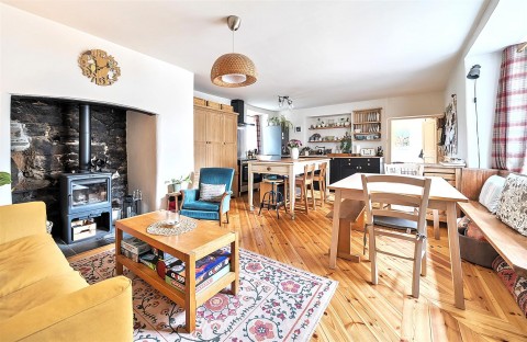 Click the photo for more details of Bonython House, Fore Street, Grampound, Truro