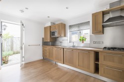 Images for Grove Mews, Totnes