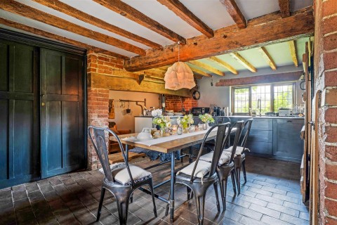 Click the photo for more details of Upper Quinton, Warwickshire