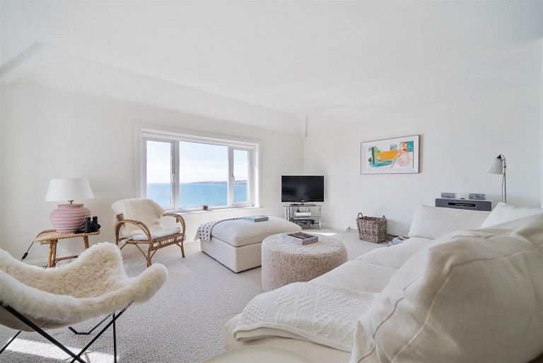 Images for Pendower Beach