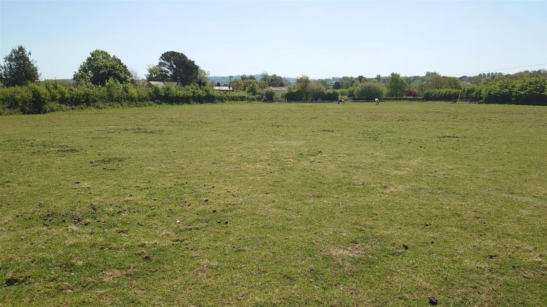Click the photo for more details of Claycastle, Haselbury Plucknett, Crewkerne