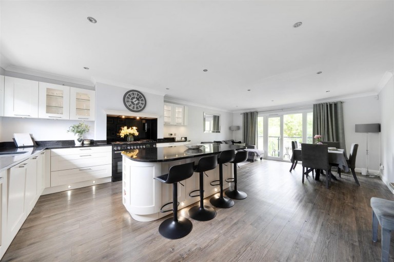 Images for Pigeon Hill, Tiffield, NN12