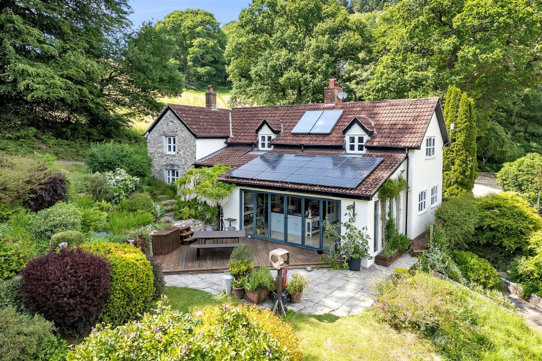 Click the photo for more details of Southleigh, Colyton